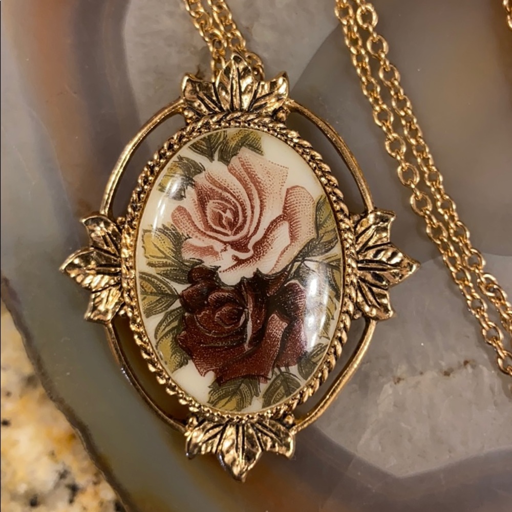 Vintage Coventry rose necklace GUC 22” inc pend - Picture 3 of 15